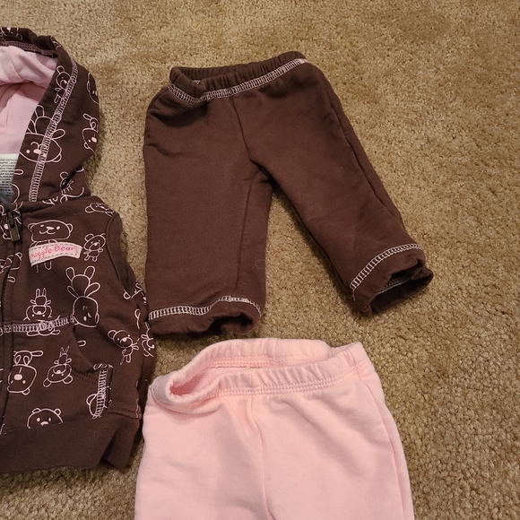 Newborn Set - Picture 3 of 4